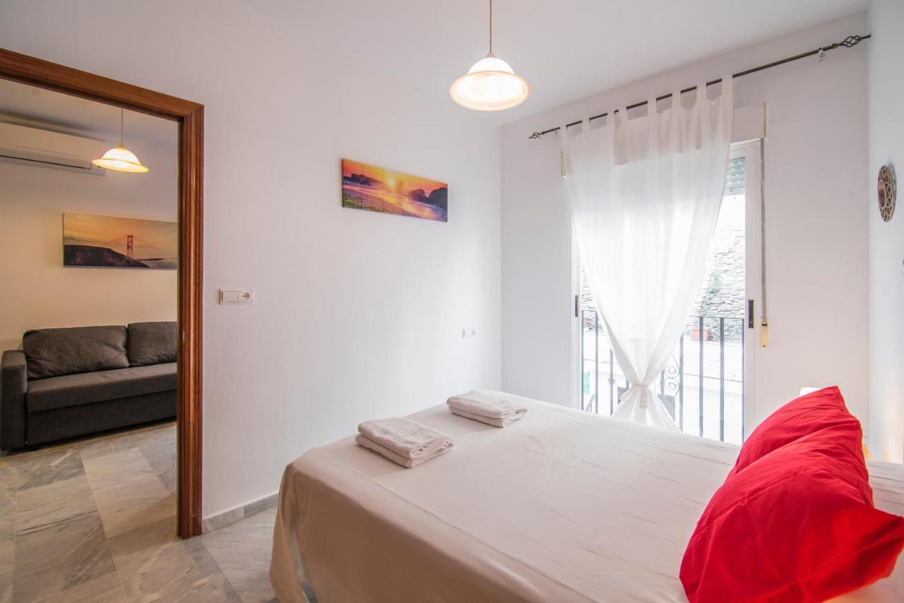 Apartamentos Granata 格拉纳达 外观 照片